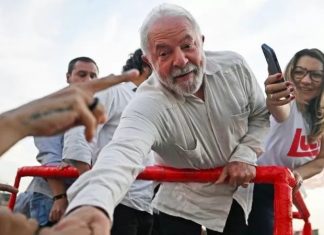 Eleições 2022: a origem do uso do vermelho pela esquerda que incomoda aliados de Lula