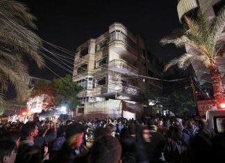 Incêndio mata pelo menos 21 pessoas em edifício residencial na Faixa de Gaza