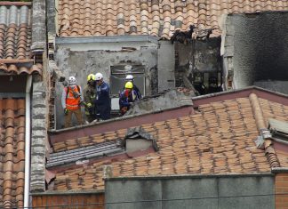 Queda de avião leve deixa oito mortos em Medellín, Colômbia