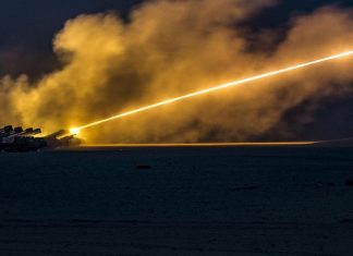 EUA avaliam fornecer à Ucrânia nova bomba de longo alcance capaz de atingir retaguarda russa