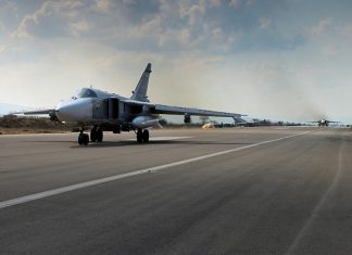Base aérea onde há aviões para carregar bombas nucleares é atingida por explosão na Rússia
