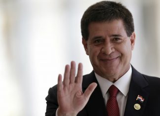Tesouro dos EUA sanciona ex-presidente do Paraguai e atual vice-presidente, cita corrupção