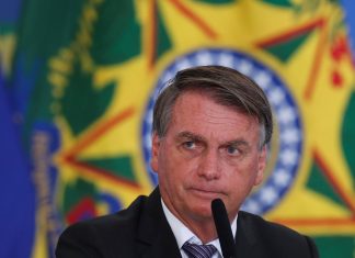 Deputados democratas dos EUA pedem a Biden revogação do visto de Bolsonaro