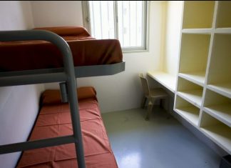 Daniel Alves é transferido de presídio na Espanha; veja imagens da nova prisão