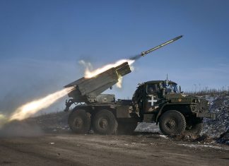 Rússia diz ter conquistado cidade de Soledar após uma das batalhas mais sangrentas na Ucrânia