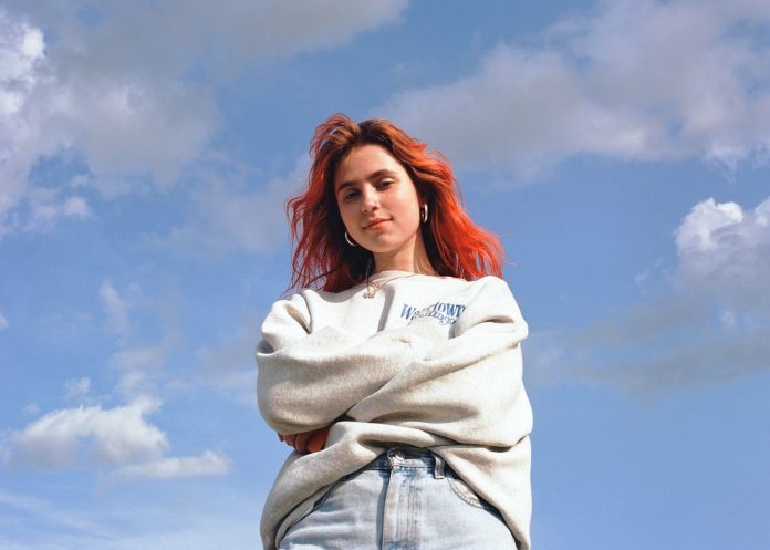 clairo2