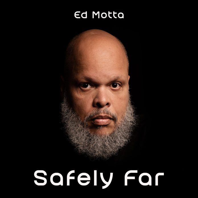 edmotta-safelyfar-singlecover-4000x4000-scaled