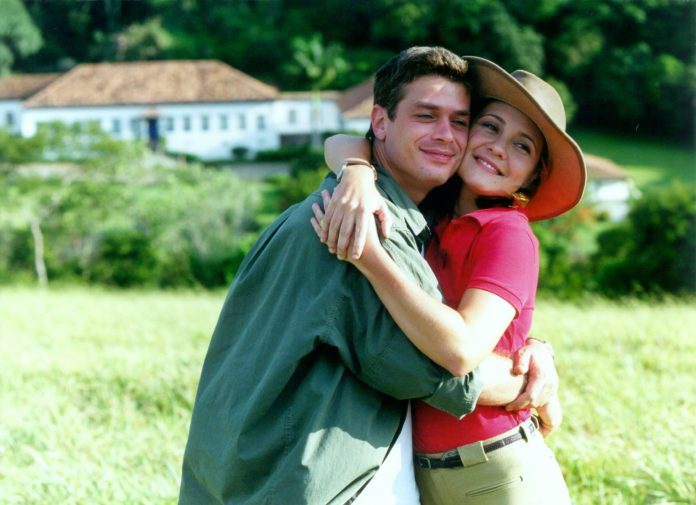 fabio-assuncao-adriana-esteves-em-coracao-de-estudante-2002.-renato-rocha-miranda-globo