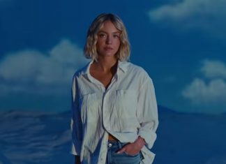 Sydney Sweeney volta a fazer campanha da American Eagle após polêmica sobre eugenia e sexualização