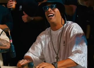 Compositor, percussionista e empresário: Ronaldinho Gaúcho na música não é um rolê aleatório