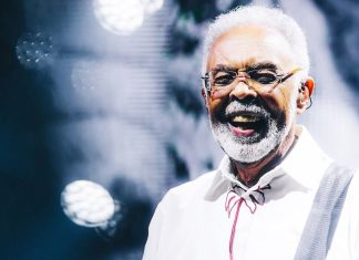 Gilberto Gil perpetua turnê ‘Tempo rei’ em álbum ao vivo com quatro volumes