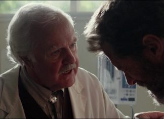Ator James Handy, de ‘Top Gun: Maverick’, morre aos 81 anos após ser esfaqueado; filho da namorada é suspeito