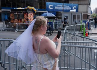 Taylor Swift e Travis Kelce fazem festa de casamento em NY; FOTOS
