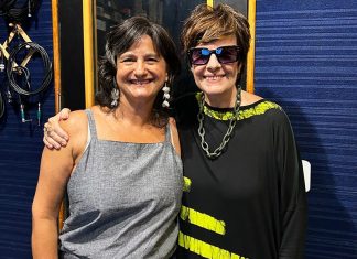 Leila Pinheiro cai no samba do álbum solo de Tina Werneck, ‘Cheguei tinindo’