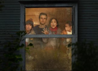 ‘A Última Casa’: Wagner Moura estrela filme com família presa dentro da própria residência