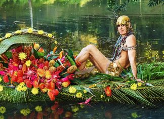 Que espetáculo é ver Ney Matogrosso pela lente do fotógrafo David LaChappelle!