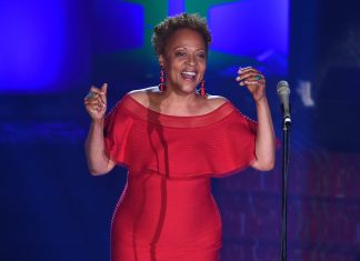 Cassandra Wilson, cantora de jazz ganhadora de Grammy, morre aos 70 anos