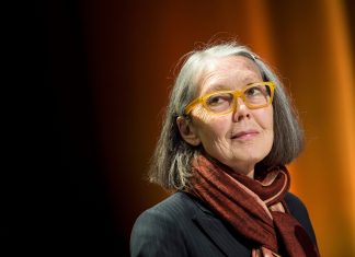 Anne Carson reage ao Nobel de Literatura: ‘Loucos. Acho que todos estão loucos’
