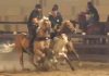 Após queda de cavalo, Henrique, da dupla com Juliano, volta a competir e derruba boi em vaquejada; VÍDEO