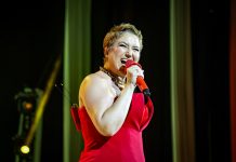 Maria Rita volta a se agigantar como cantora no show ‘Redescobrir vol. 2’, embalada pelo colo da mãe, Elis Regina