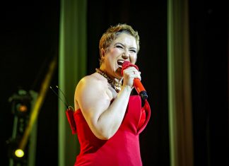 Maria Rita volta a se agigantar como cantora no show ‘Redescobrir vol. 2’, embalada pelo colo da mãe, Elis Regina