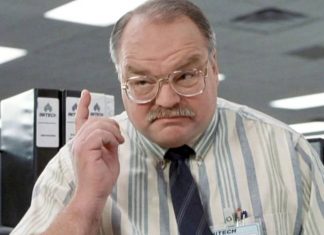 Richard Riehle, ator de ‘Como enlouquecer seu chefe’, morre aos 78 anos
